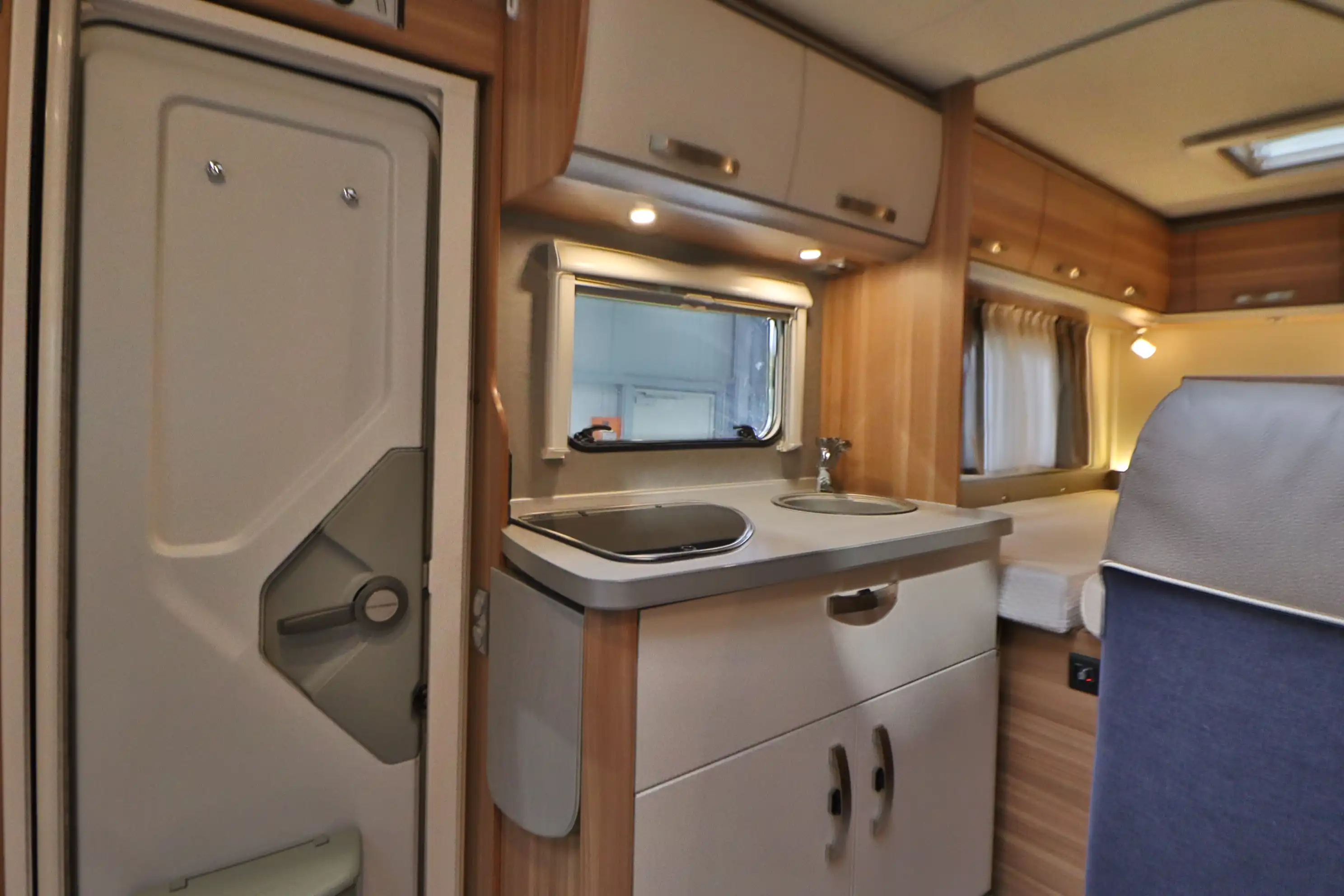 WEINSBERG Cara Loft 650 MF